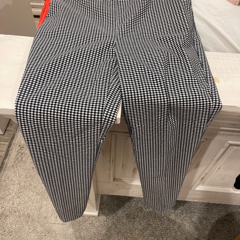 pants - Picture 2 of 5